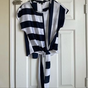 A nice top for summer time